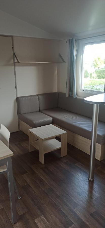 Trogues Mobil-Home Parc Des Allais מראה חיצוני תמונה