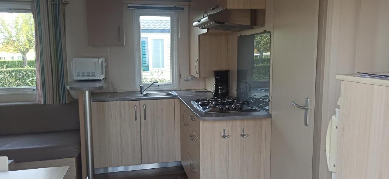 Trogues Mobil-Home Parc Des Allais מראה חיצוני תמונה